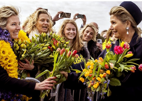 flowers to queen of netherlands