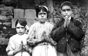 Lucía, Jacinta y Francisco de Fátima